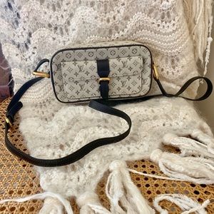 Louis Vuitton Canvas Monogram Hip/Cross Body Bag